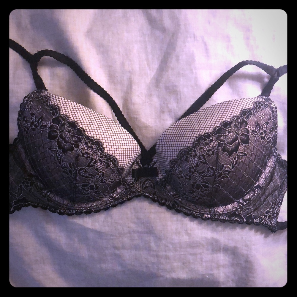 Push up lace strappy bra